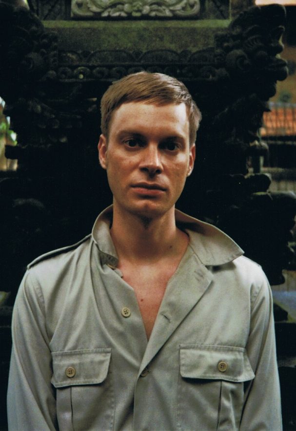 ÜBER UNS DER SCHAUM Hendrik Otremba stellt seinen ersten Roman im „Debütanten-Salon“ vor  Neue Reihe des Literaturhaus‘ Nordhessen