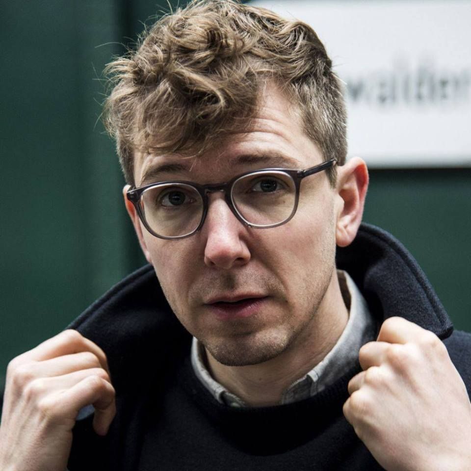 DONAT BLUM ZU GAST BEI  THORE, TILL UND FINN Reihe „zwischen/miete“: Junge Autorinnen und Autoren lesen in Kasseler WGs