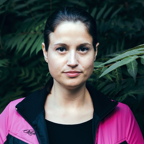 VATER UNSER Angela Lehner stellt ihren Roman im Debütantensalon vor!